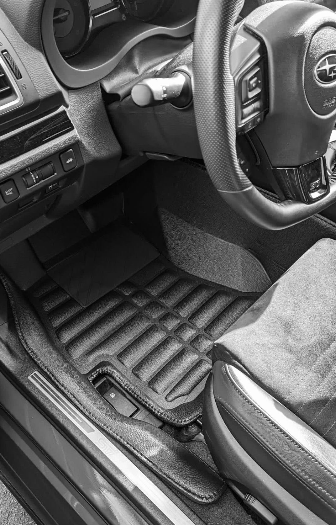 Subaru WRX/STI 2015-2021 - 3D FULL COVERAGE FLOOR MATS