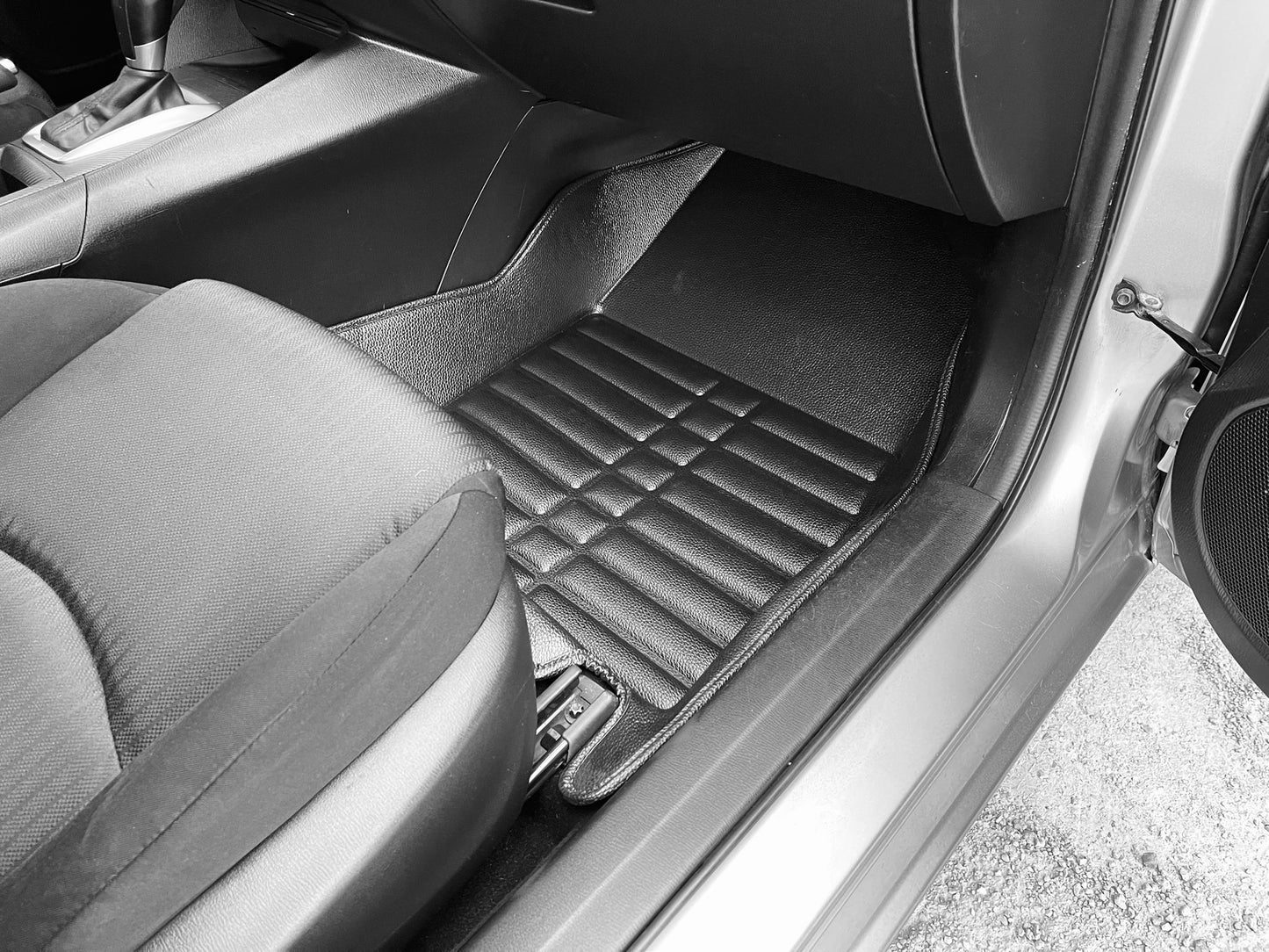 Mazda 3 2014-2018 - 3D FULL COVERAGE FLOOR MATS